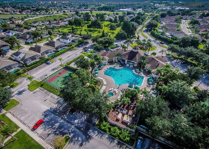 5 Bedrooms 35 Bathrooms Windsor Palms 8017 Kp Kissimmee
